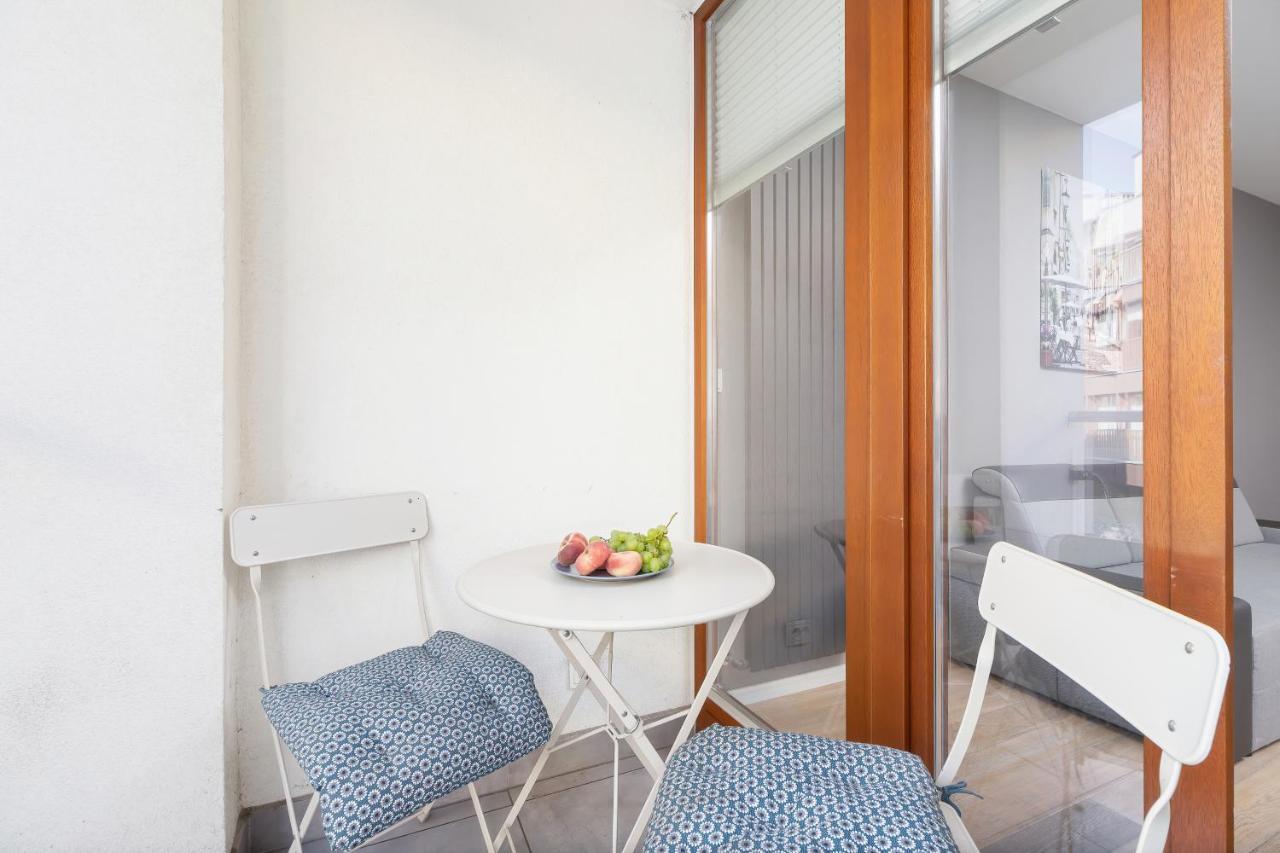 Apartments Harmonica Trynitarska By Noclegi Renters Kraków Eksteriør billede