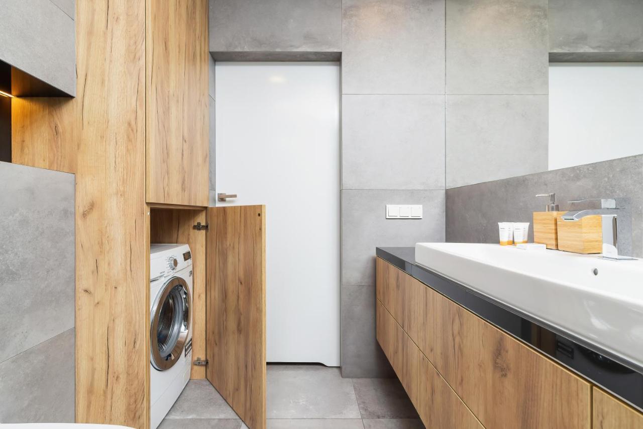 Apartments Harmonica Trynitarska By Noclegi Renters Kraków Eksteriør billede